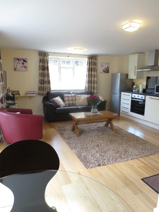 Oxford Apartments 1 외부 사진